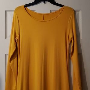 Yellow dress